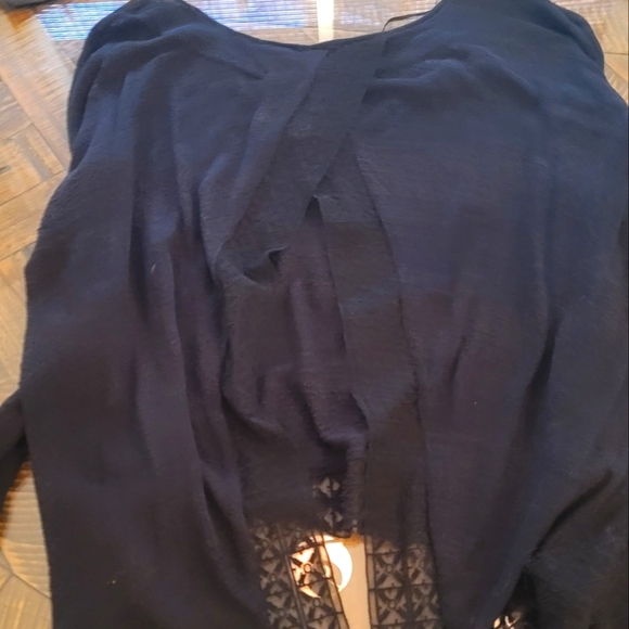 Free People Split Back Top | Black | Size L - Picture 6 of 6
